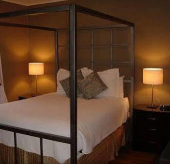 Avalon Bed And Breakfast Оттава Экстерьер фото